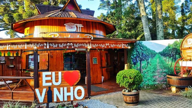 Foto: Queijos e vinhos Loja Parada da Pipa | Vinhos Gramado via Google Maps.